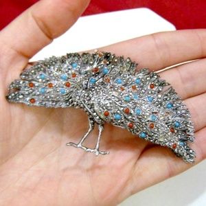925 STERLING SILVER MARCASITE & BEADS PEACOCK PIN